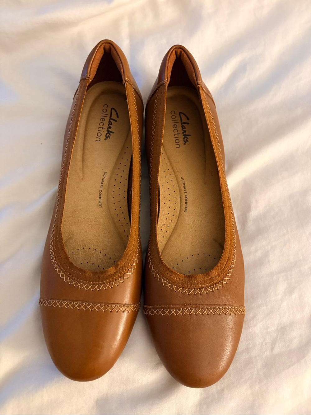 Clarks Women's Brown Leather Slip-On Ballet Flats